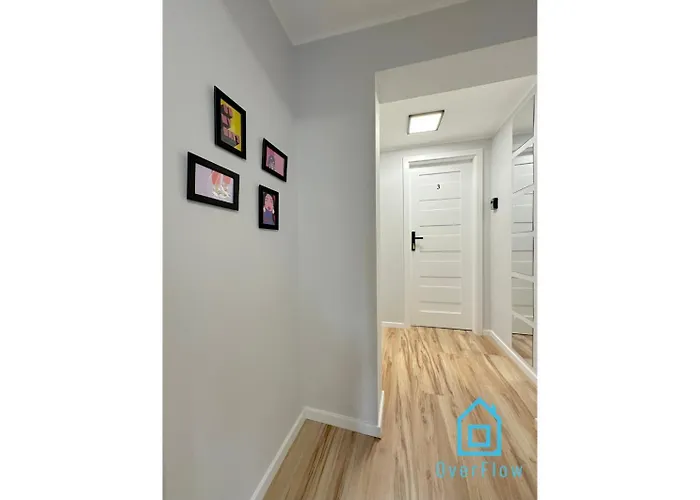 Future - 10 Minutes To Old Town בית אירוח גדנסק